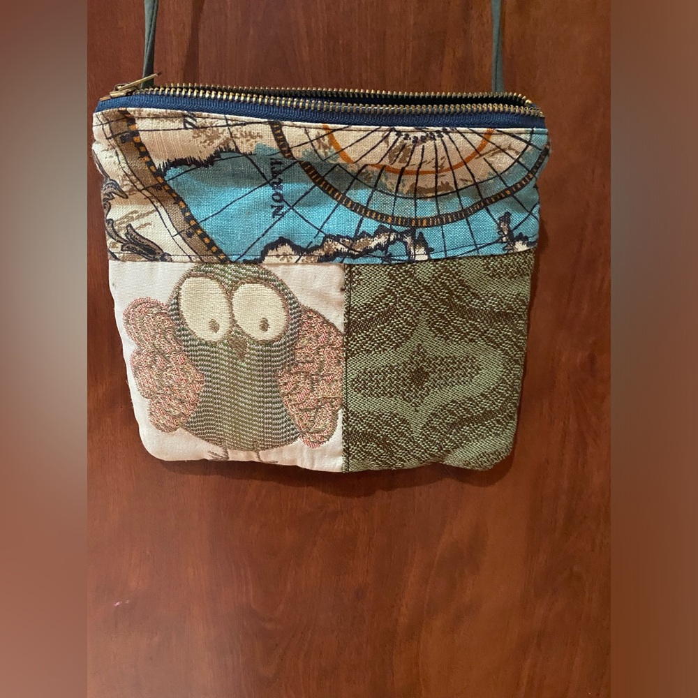 Whimsical Owl Pattern Crossbody Bag